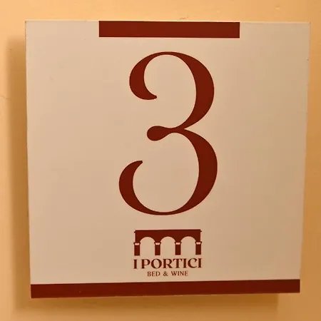 A - I Portici Del Centro 3* كابوا