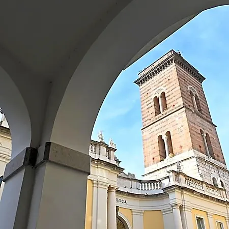 A - I Portici Del Centro カプア